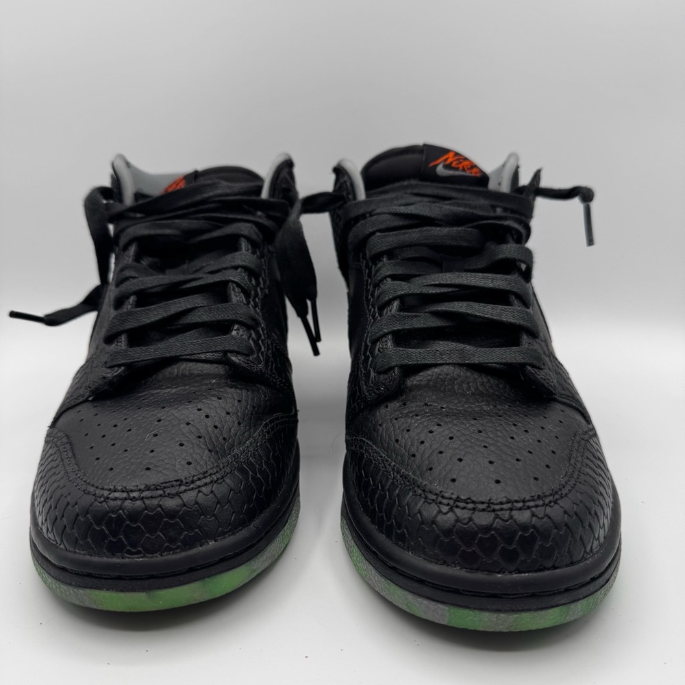 NIKE Dunk Mid Halloween Headless Horseman Basketball‎ Shoes Size 9 Men’s